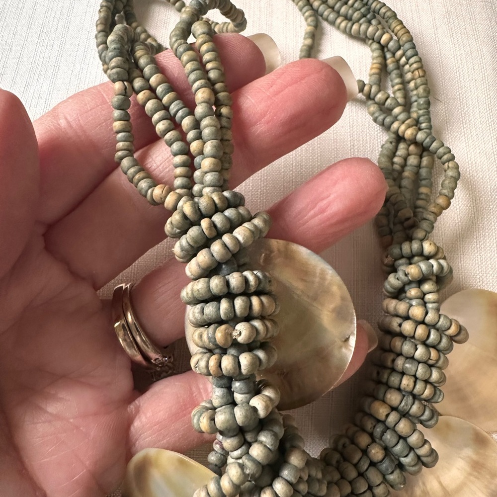 Shell Beaded Statement Necklace - image 3